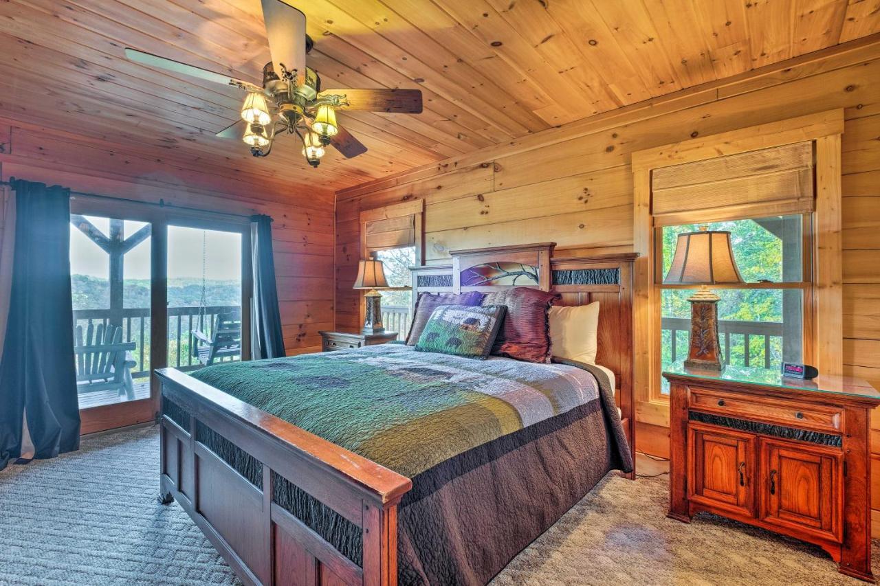 Pigeon Forge Cabin With Brand New Hot Tub And Views! Villa Sevierville Exterior photo